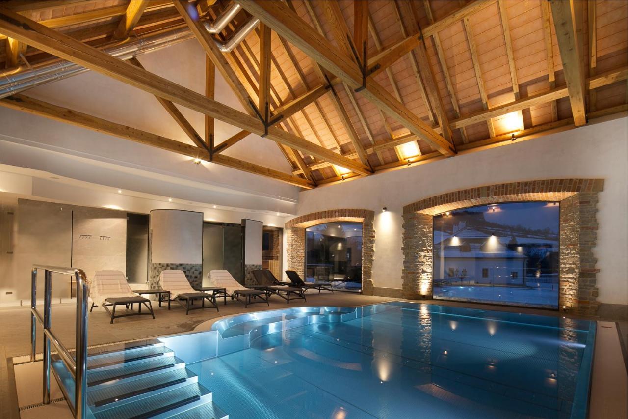 Kastiel Kubinyi (Adults Only) Hotel Dolny Kubin Exterior photo