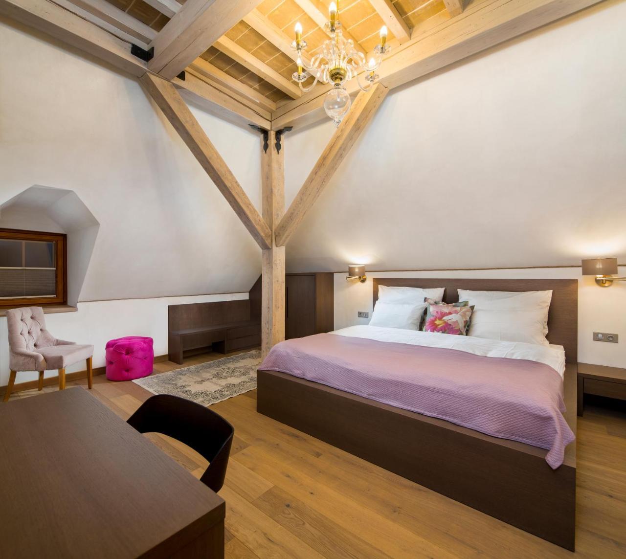 Kastiel Kubinyi (Adults Only) Hotel Dolny Kubin Exterior photo